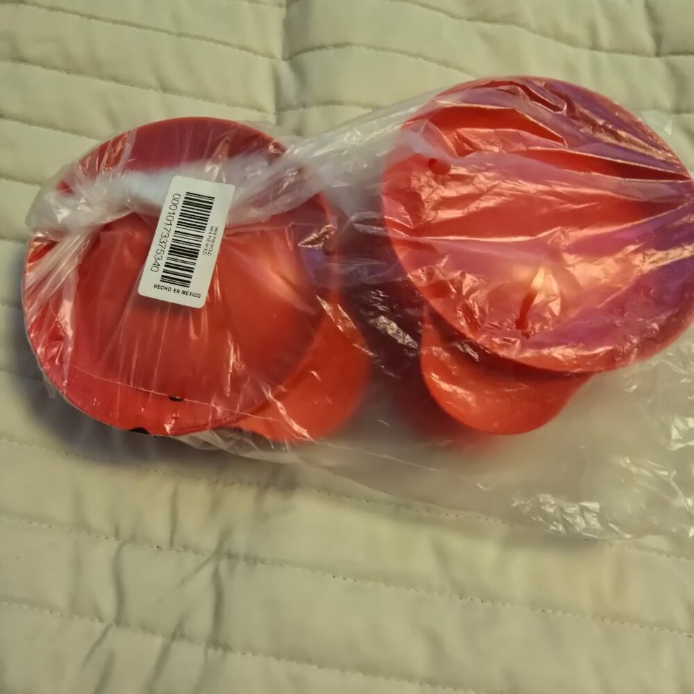 Tupperware Mini Pie Mold/Press(Set of 2)‎ - Picture 2 of 3